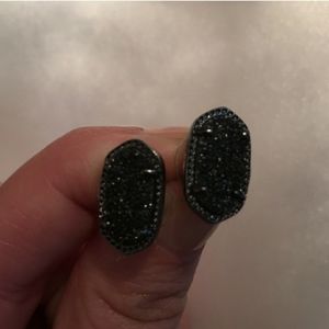 Ellie Black Drusy Stud